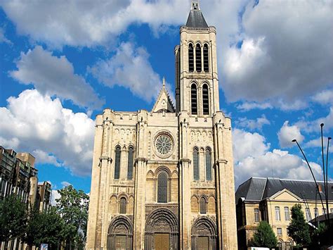  La Basilique de Saint-Denis! Bir Tarihin İzinde Yolculuk