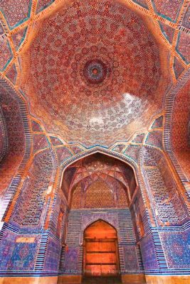  Shah Jahan Mosque Mimarisi ve Tarihi Güzelliğinin Birleşimi!