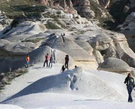 Wanpingkou Sahilinin Şımartıcı Güzellikleri ve Dalgalı Maceraları!